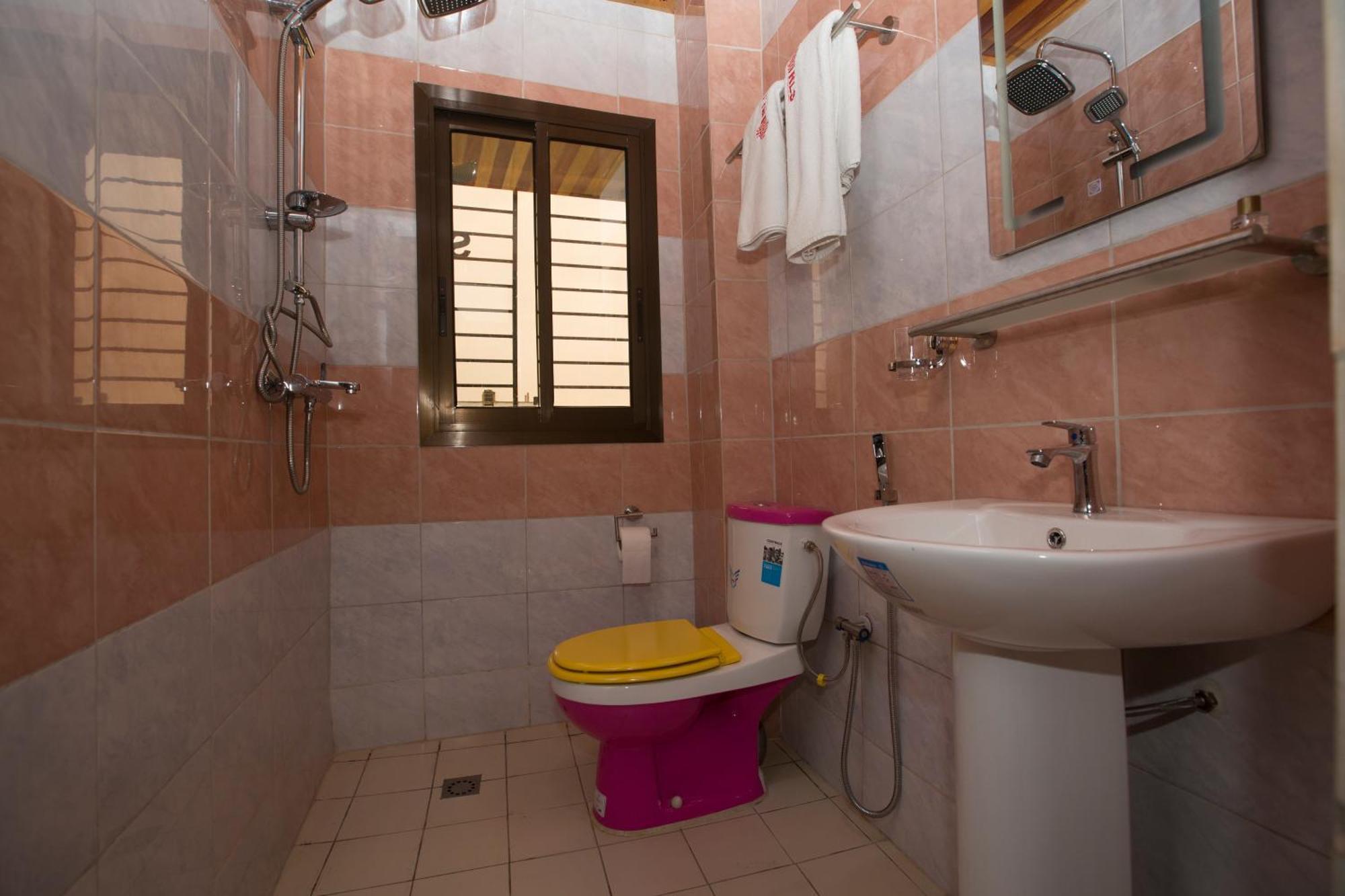 Residence Le Sommet - Chambre Blanche Douala Eksteriør billede